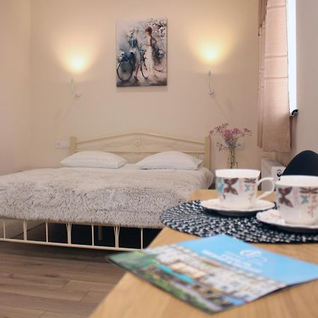 Centralny Hotel Кривой Рог Екстериор снимка