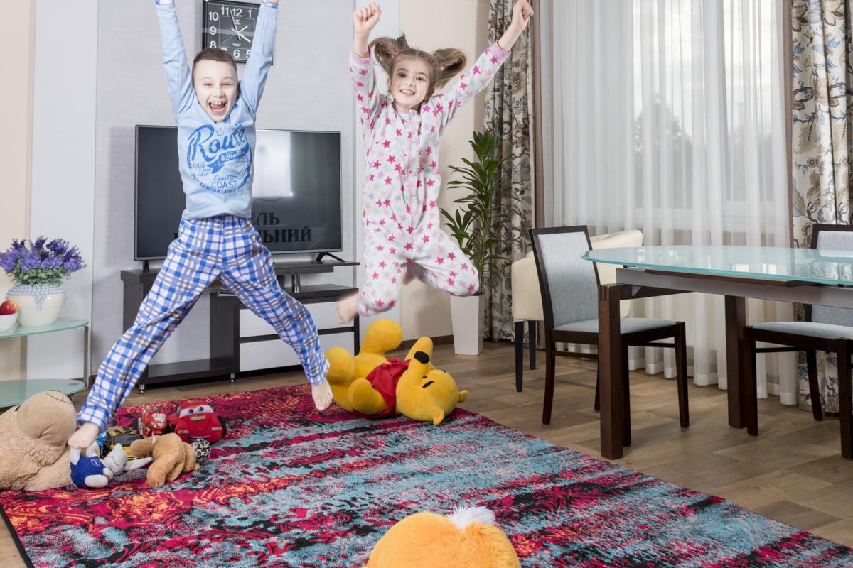 Centralny Hotel Кривой Рог Екстериор снимка